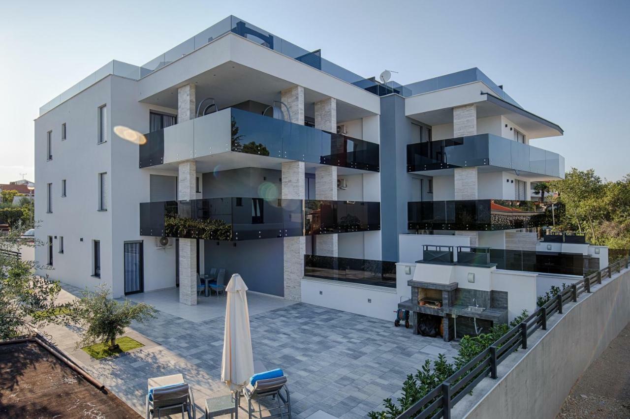 Deluxe New Apartments - Few Steps From The Beach - Luxury Holiday With Style - By Traveler Tourist Agency Krk Крк Екстер'єр фото